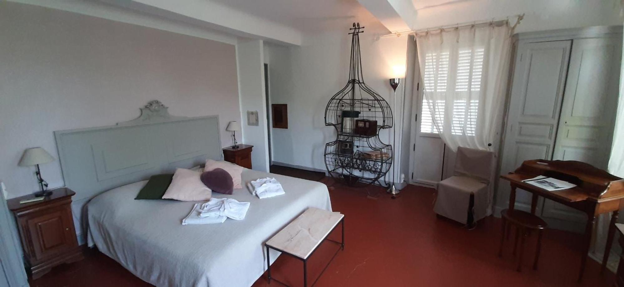 Bed And Breakfast La Grande Lauzade Le Luc Esterno foto