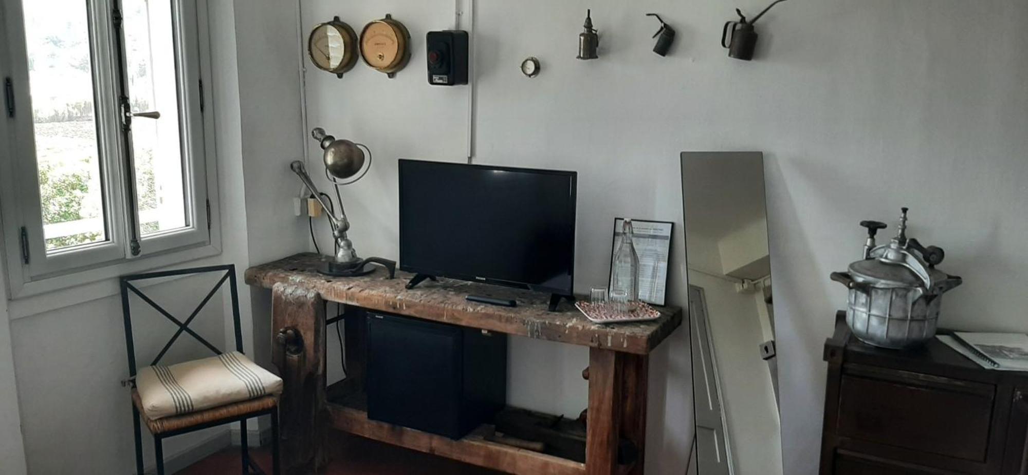Bed And Breakfast La Grande Lauzade Le Luc Esterno foto