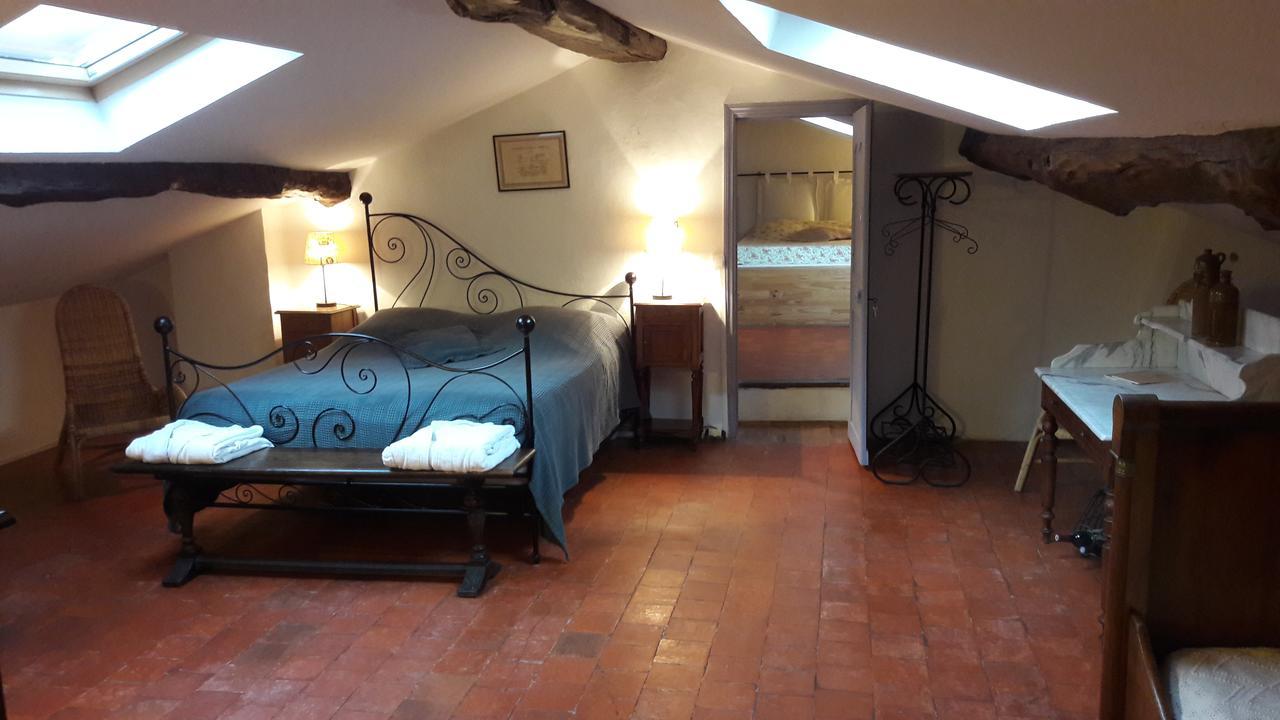 Bed And Breakfast La Grande Lauzade Le Luc Esterno foto